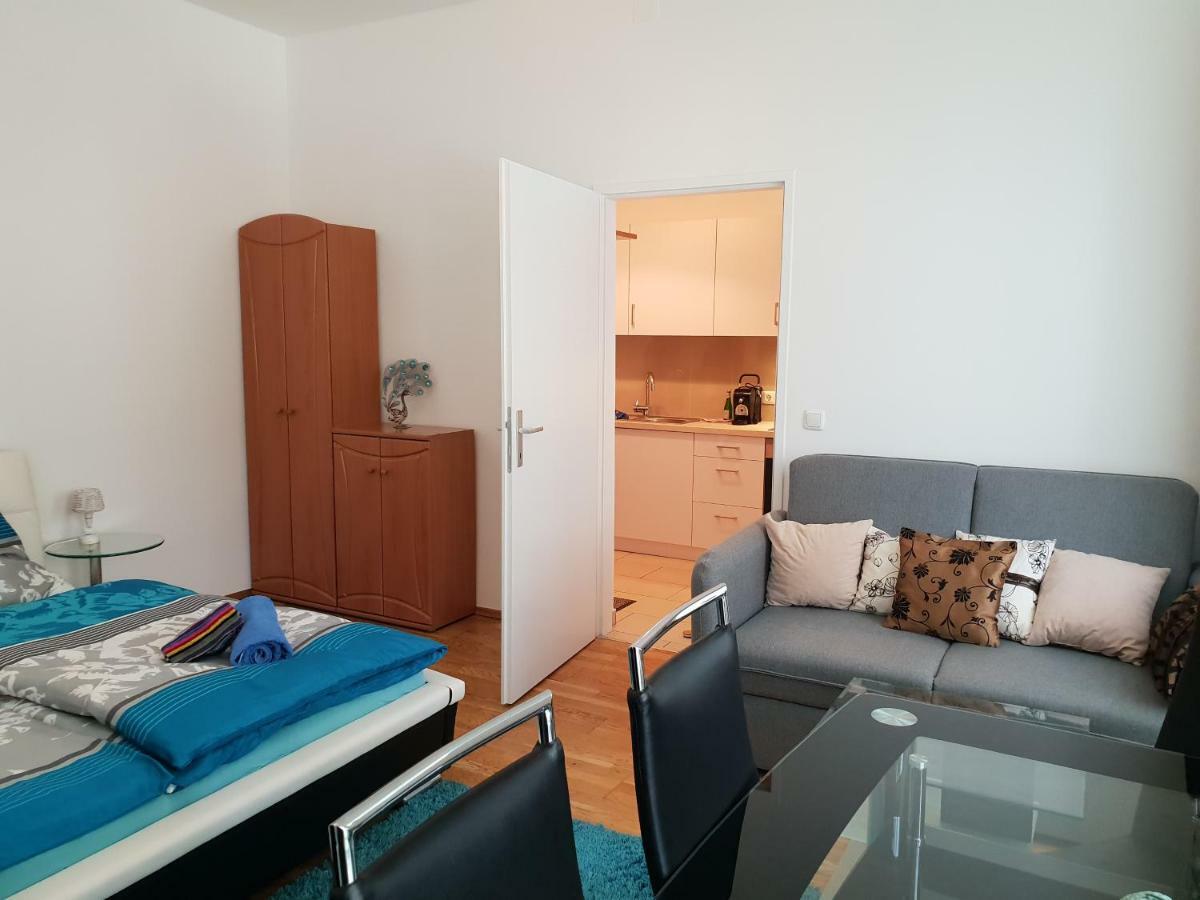 Nina Apartment Vienna Exterior photo
